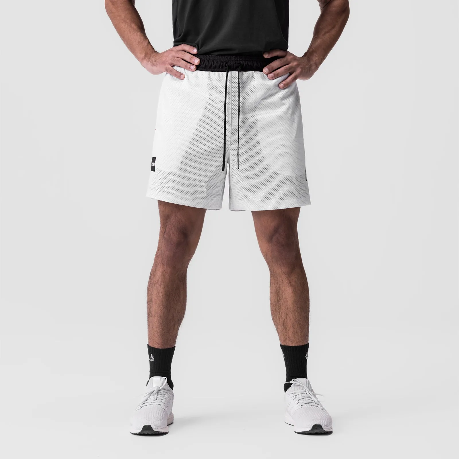 0795. SilverPlus™ Mesh Reversible Short  - Black/White