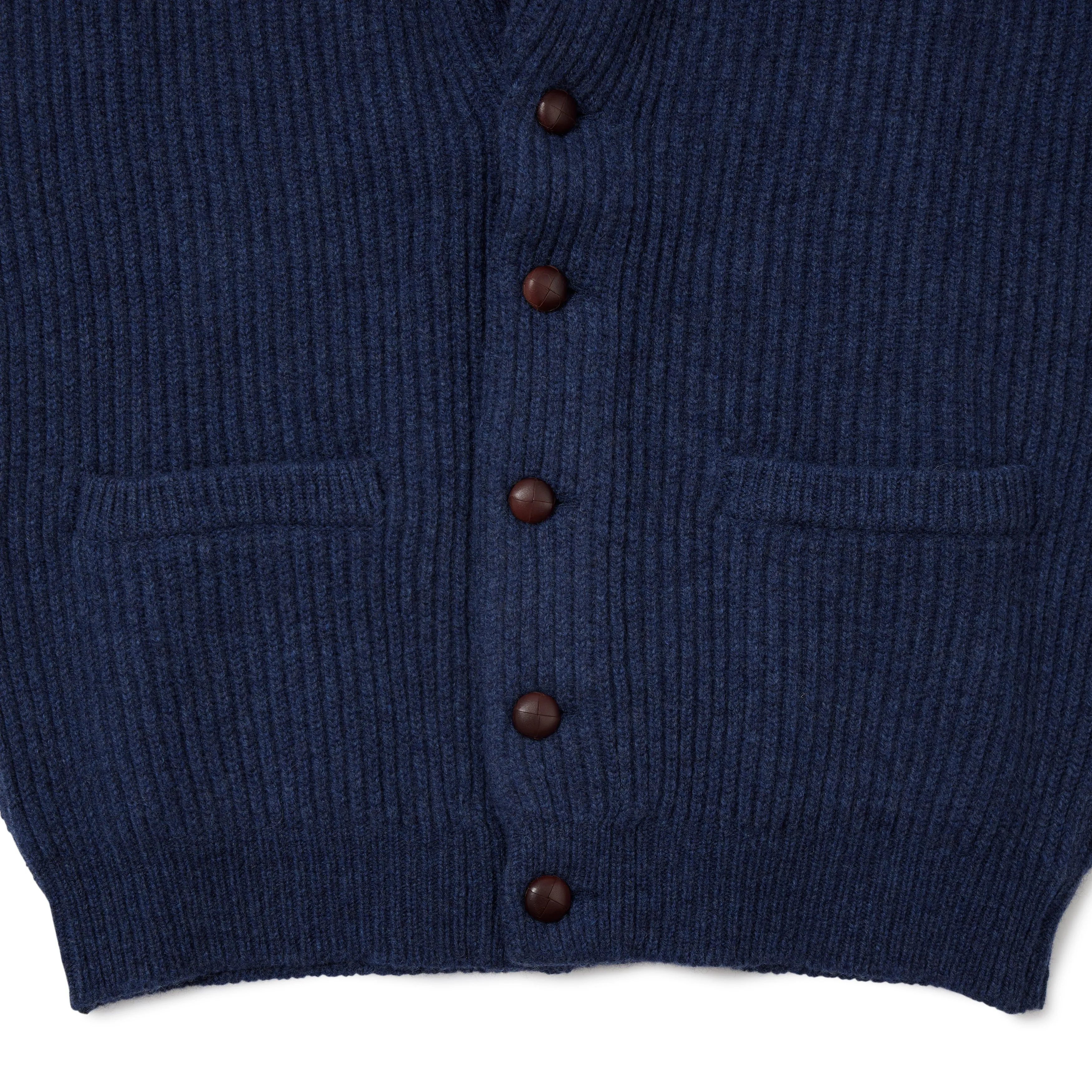 4-ply Lambswool Shawl-collar Cardigan