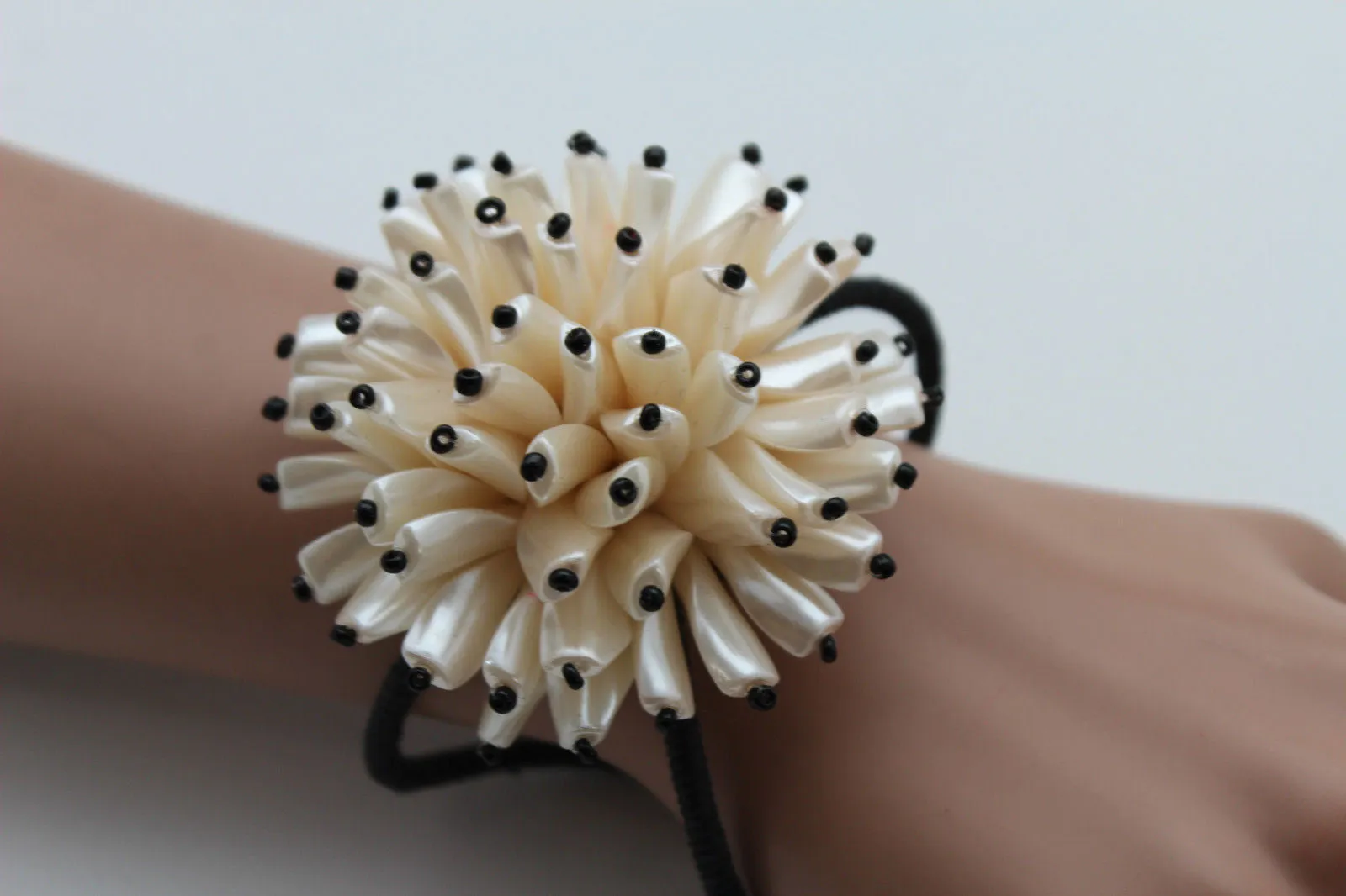 Beaded Flower Elastic Band Bracelet