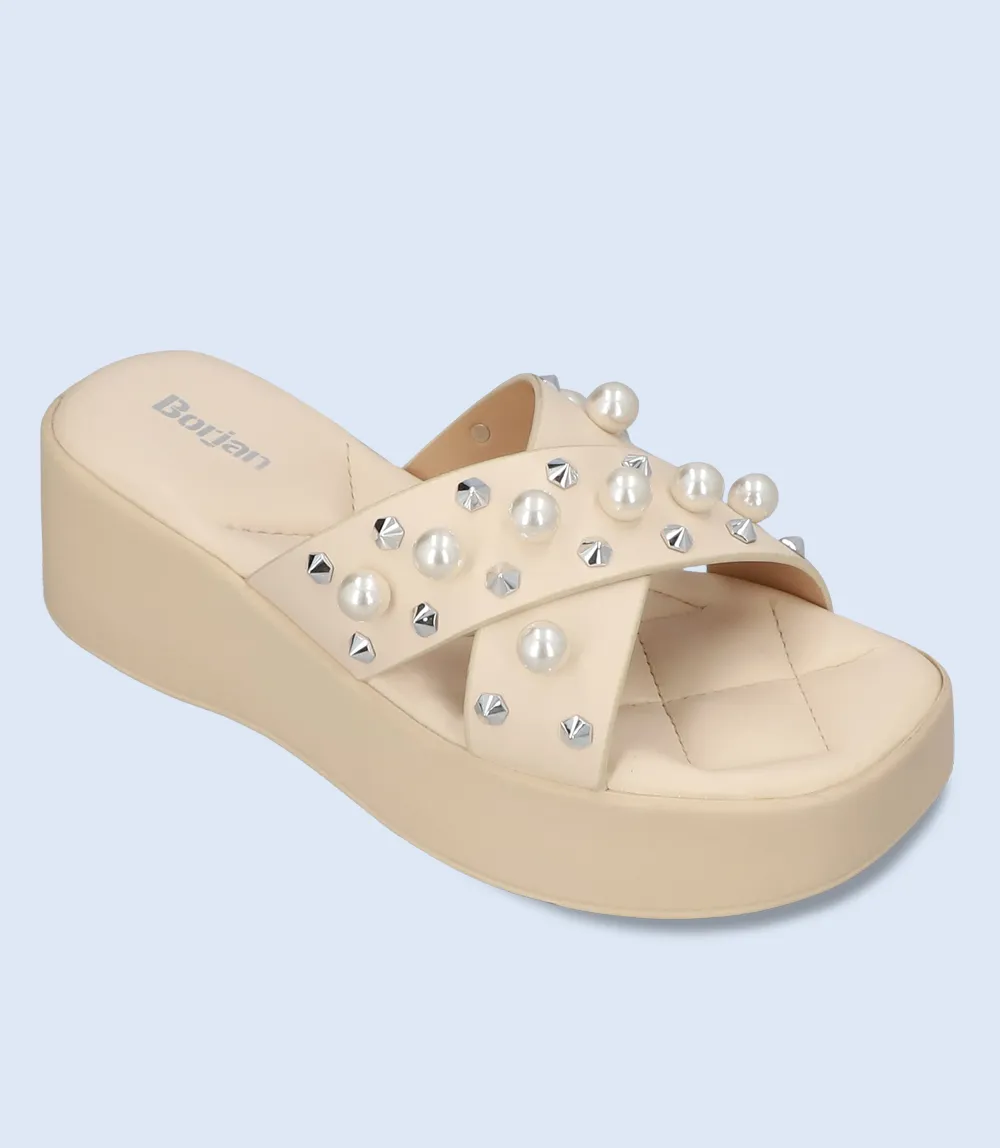 BW6321-BEIGE-Women Platform Slipper