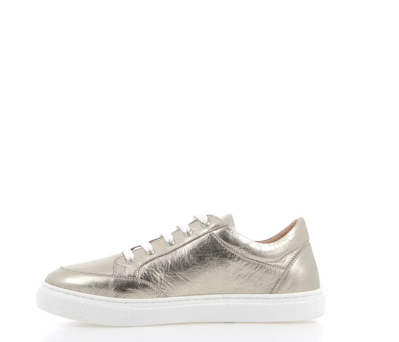 COCO ET ABRICOT MURON Champagne Chaussures basses Sneakers