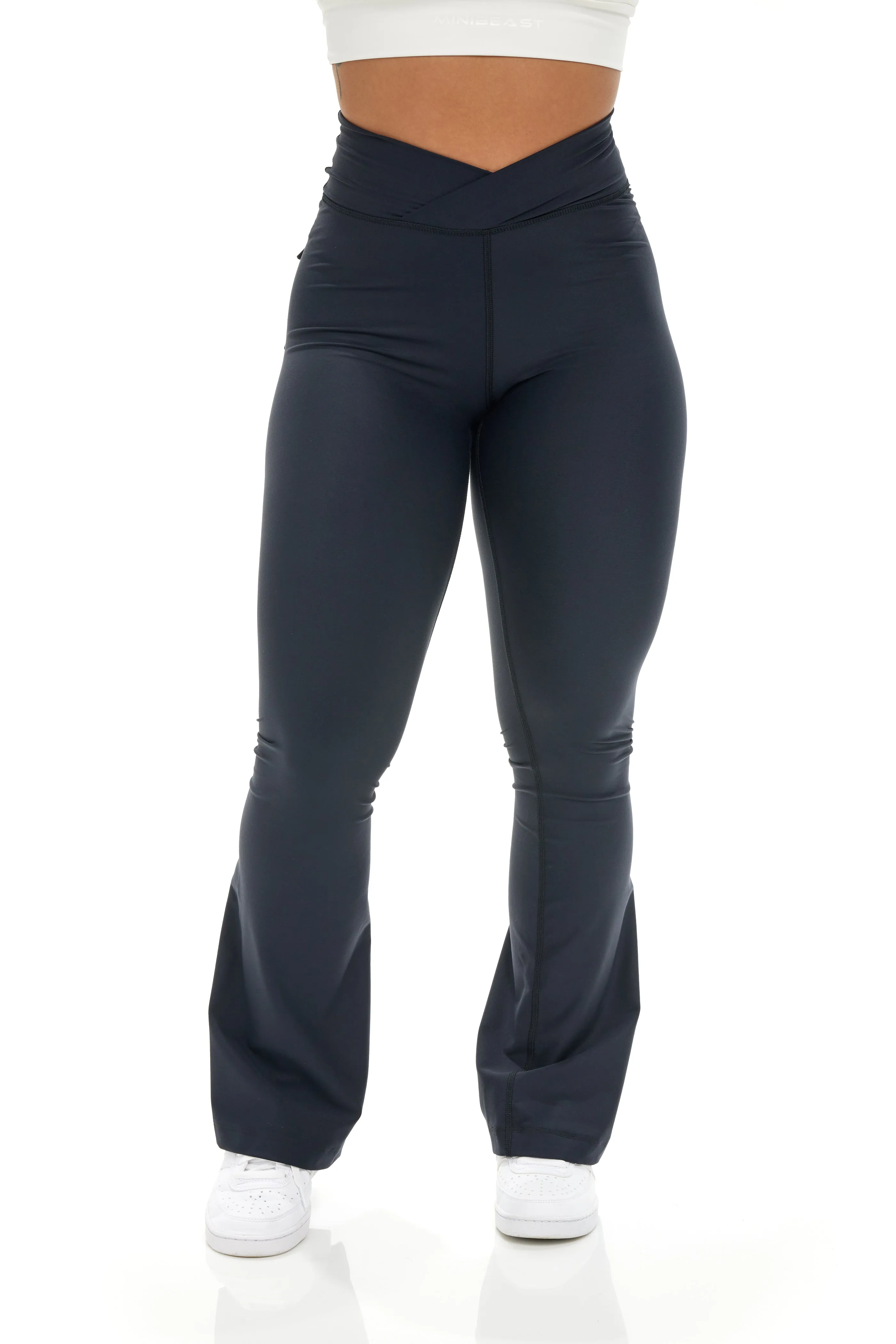 Curve-V Cargo Flare Leggings