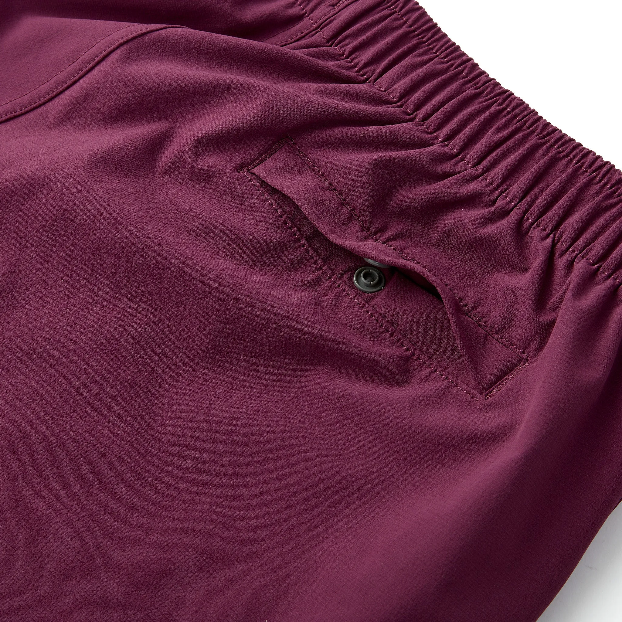 Everyday Short in Plum