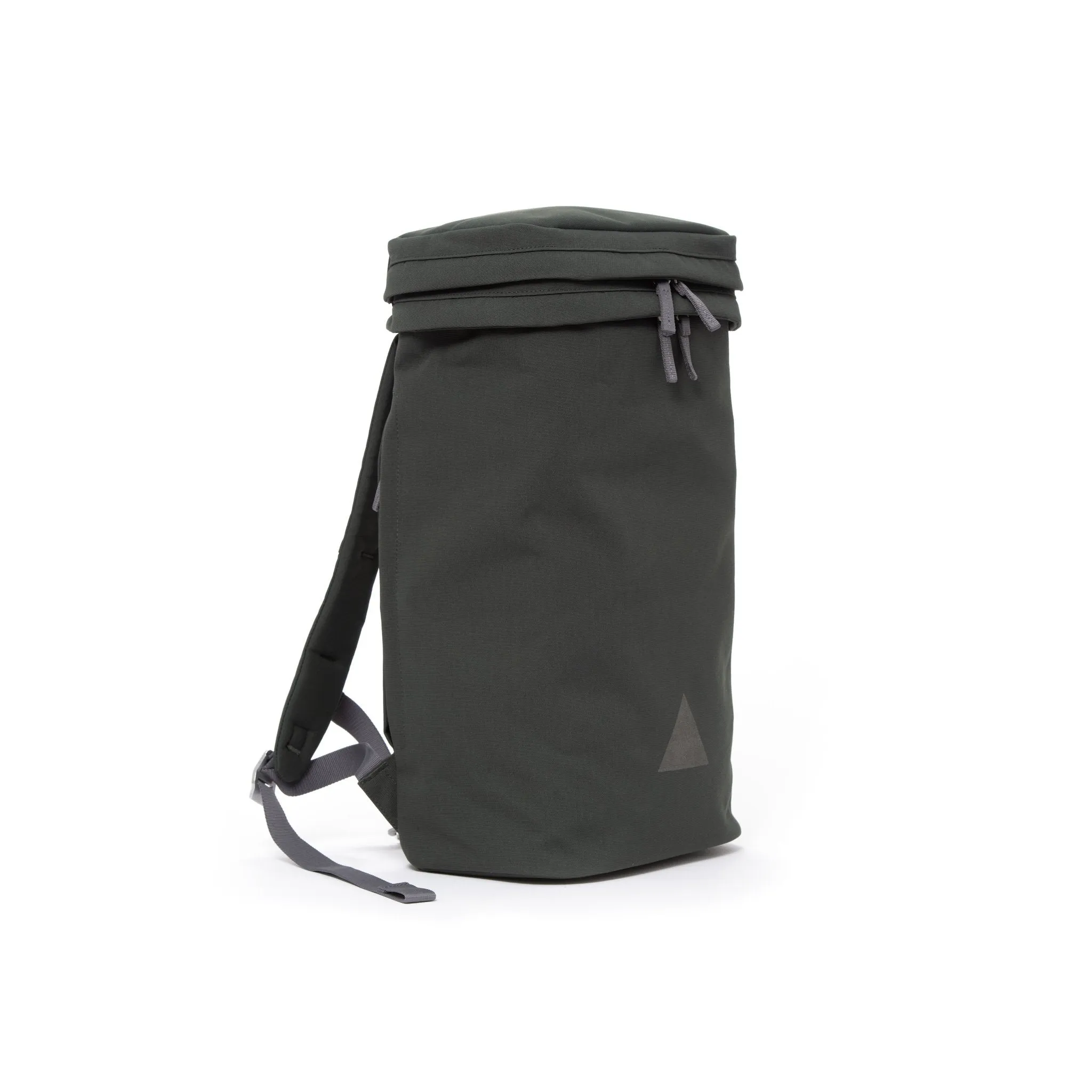 Fell Zip Backpack 30L Basalt SAMPLE