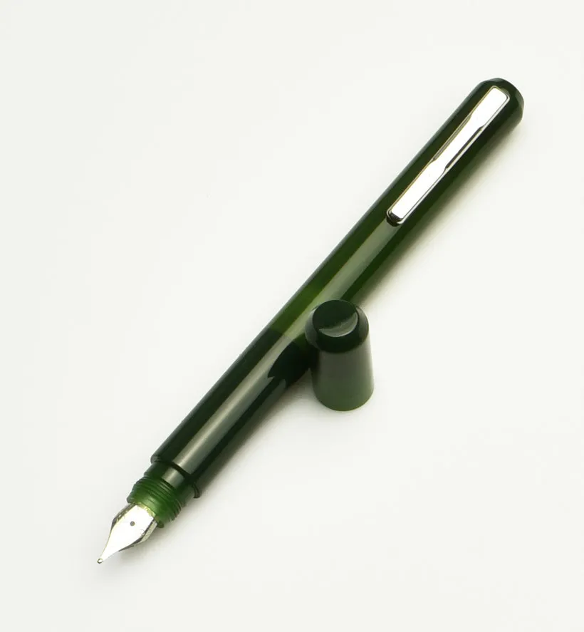 Model 25 Eclipse Fountain Pen - Vintage Green