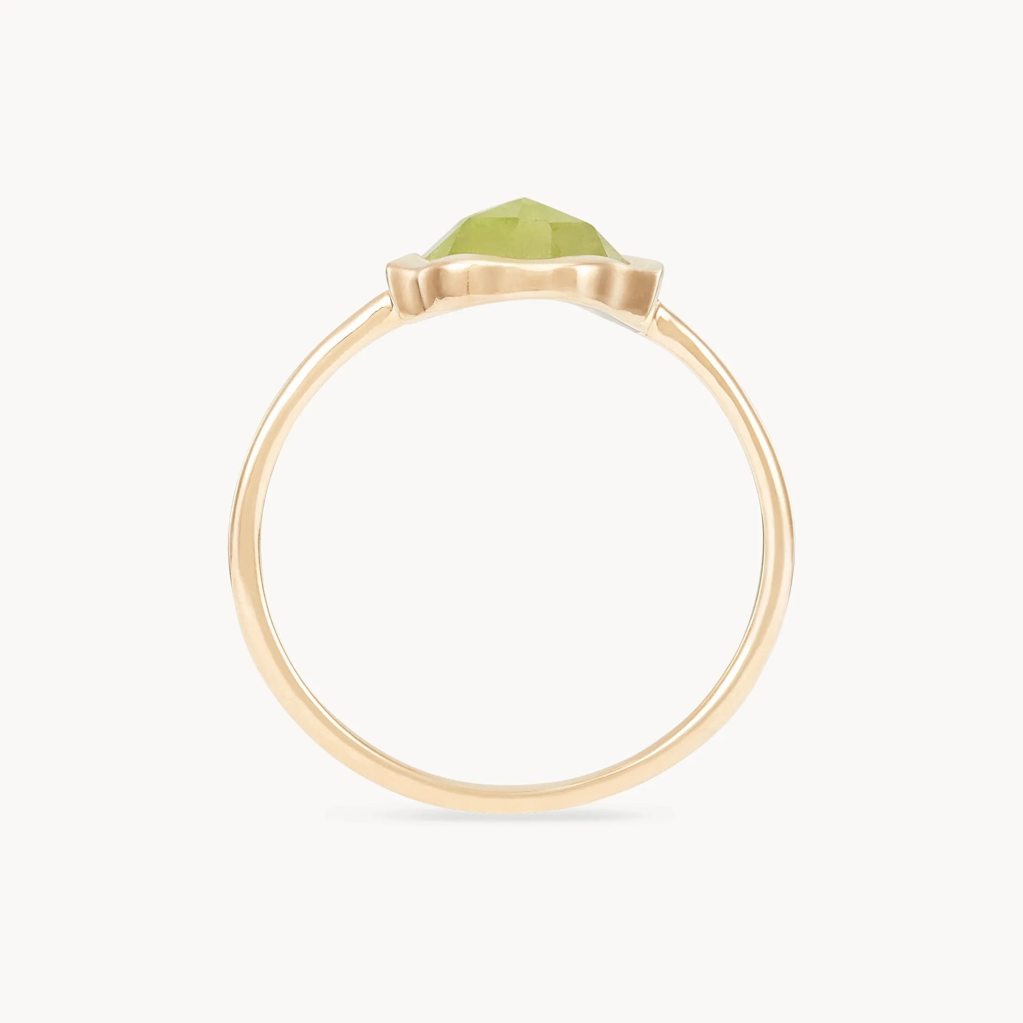 peridot mood ring - 14k yellow gold, peridot