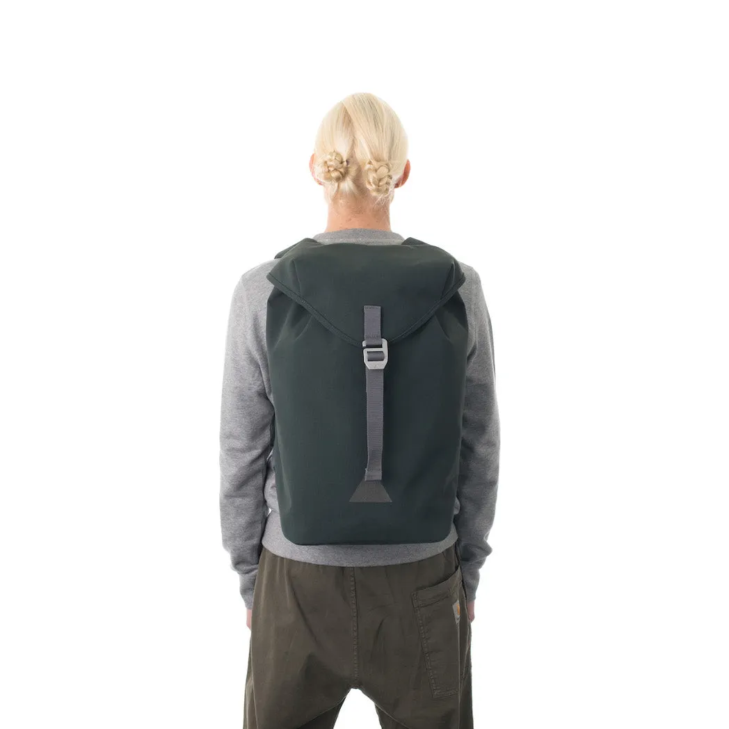 Tor Flap Backpack 25L Basalt