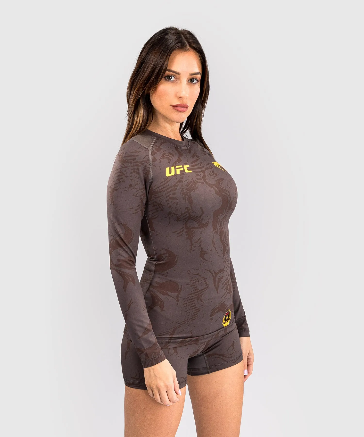 UFC Fusion by Venum Fight Week Women’s Performance Long Sleeve Rashguard - Earthen Brown